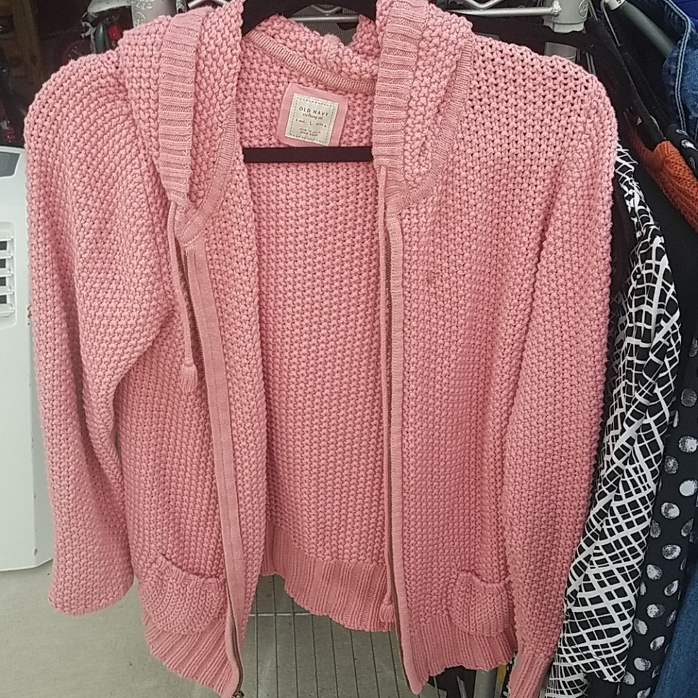 Old Navy coral sweater